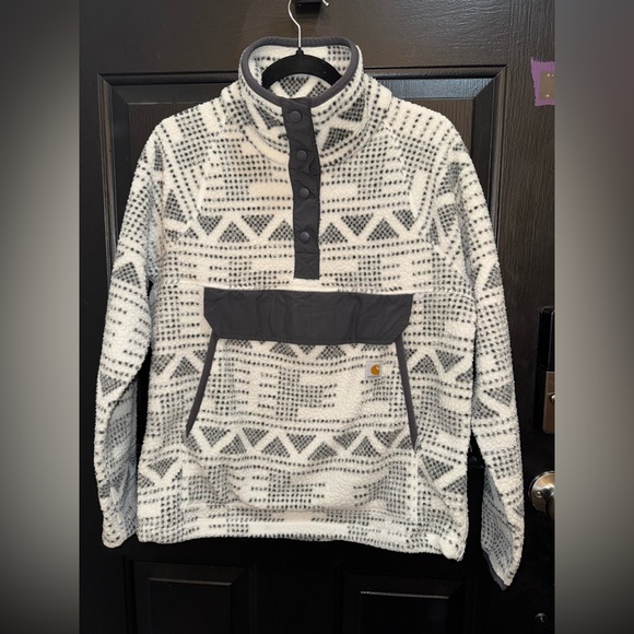 Carhartt Black and White Geometric Fleece Pullover - Picture 1 of 4